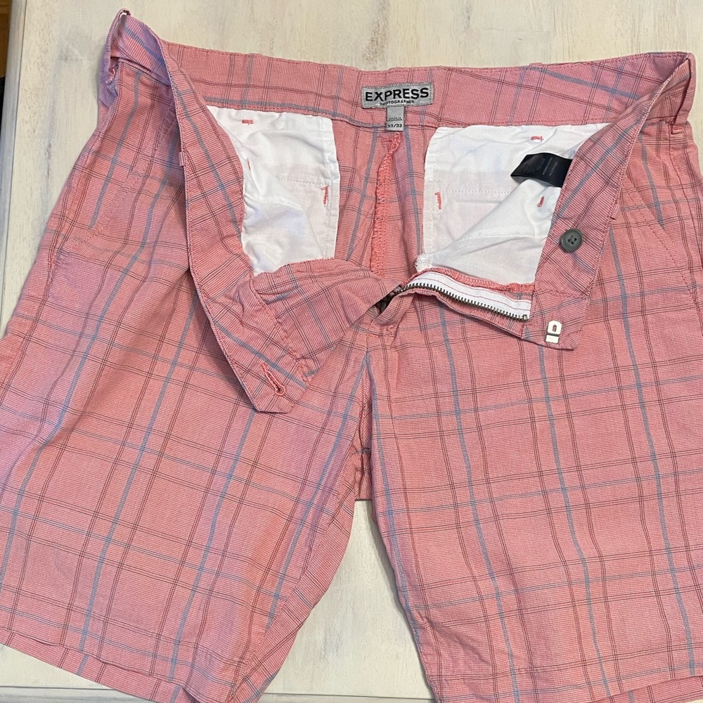 Mens shorts - fully lined - great condition